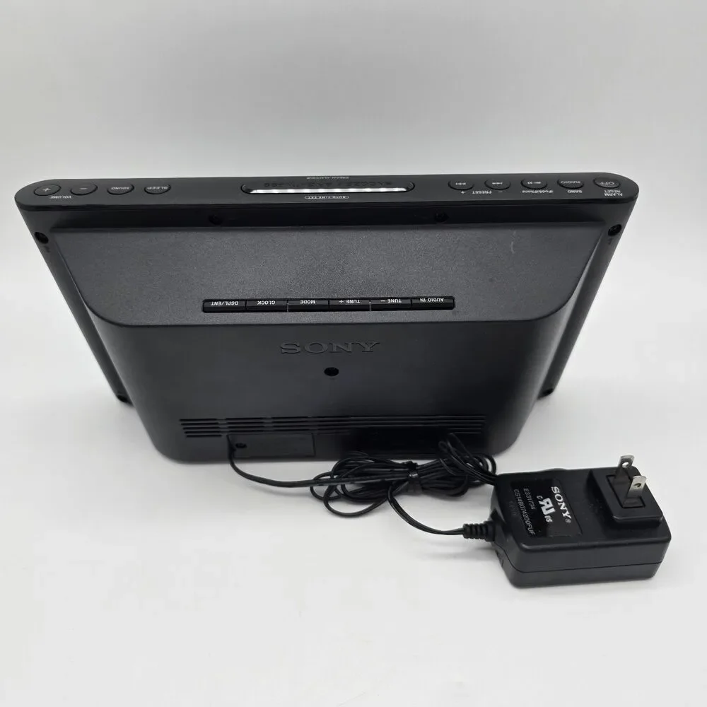 Sony Personal Audio System ICF-CS15iPN TESTED NO REMOTE